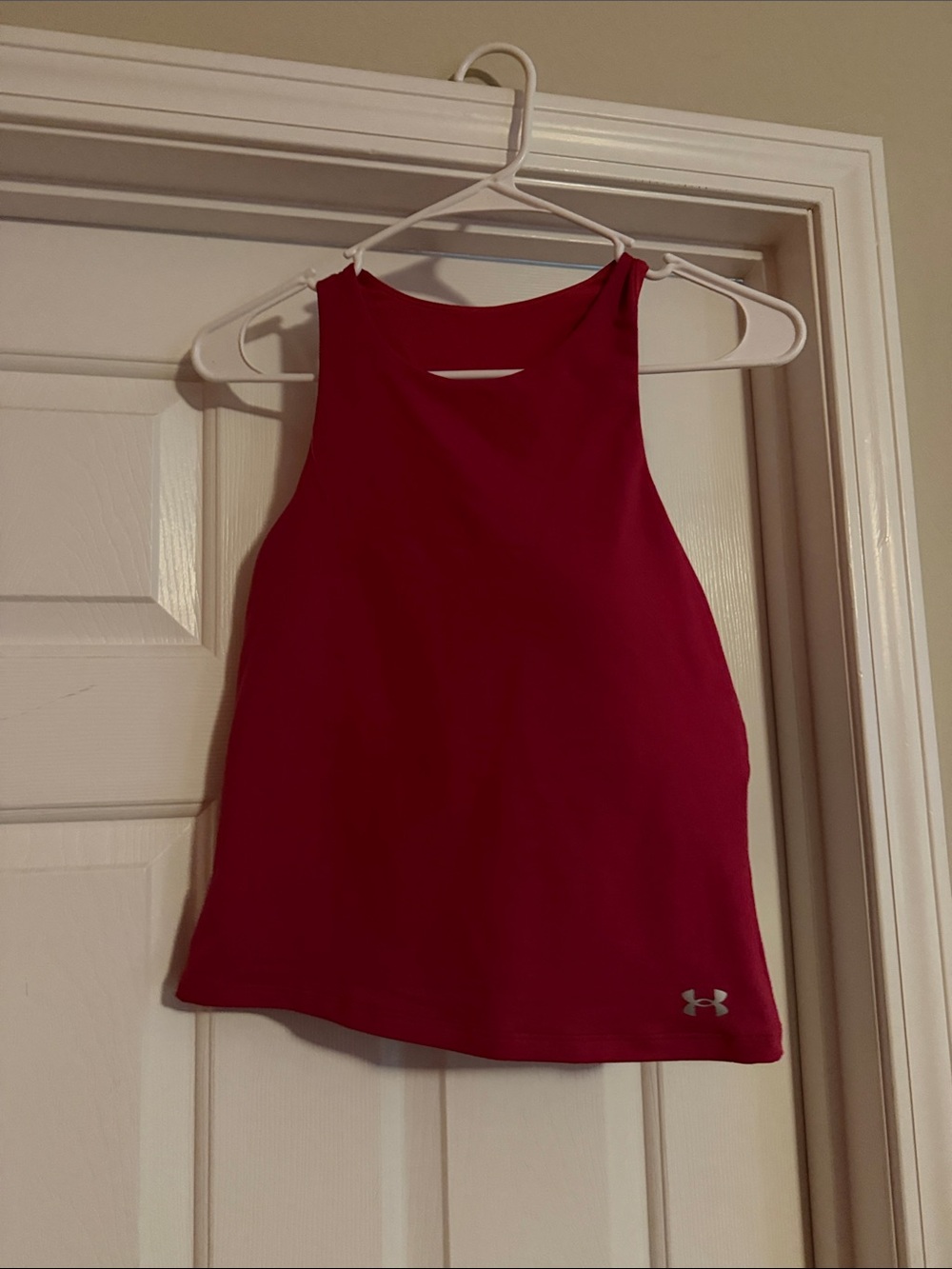Under Armour Women's dark pink High-Neck Tank Top